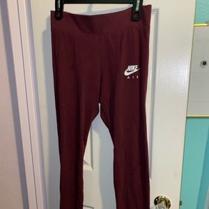Women’s Nike leggings